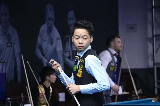 帕尔默英超生涯首次失点球 球踢一半被换下场直奔厕所.